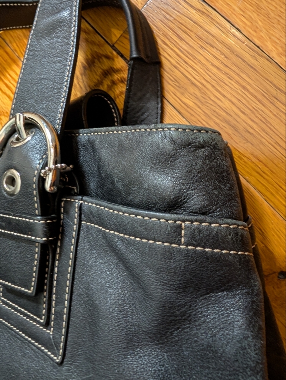 Y2K Coach Soho Buckle Carryall Satchel Size Large - Picture 3 of 7